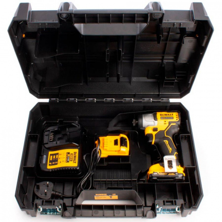 Аккумуляторная дрель-шуруповерт DeWalt DCF801D2 ударная