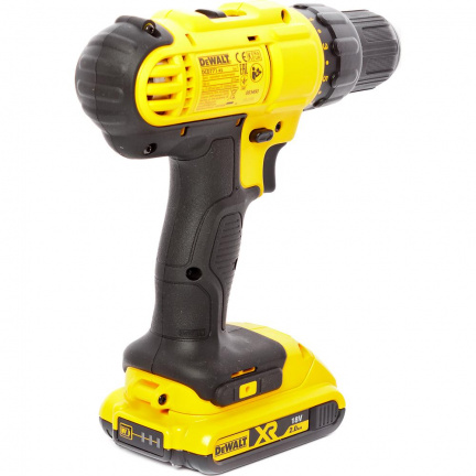 Аккумуляторная дрель-шуруповерт DeWalt DCD771D2